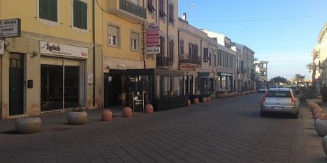 via all´area pedonale nel weekend