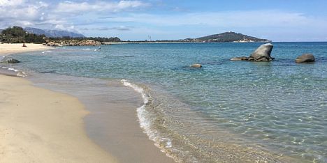 spiagge sarde in 4 lingue